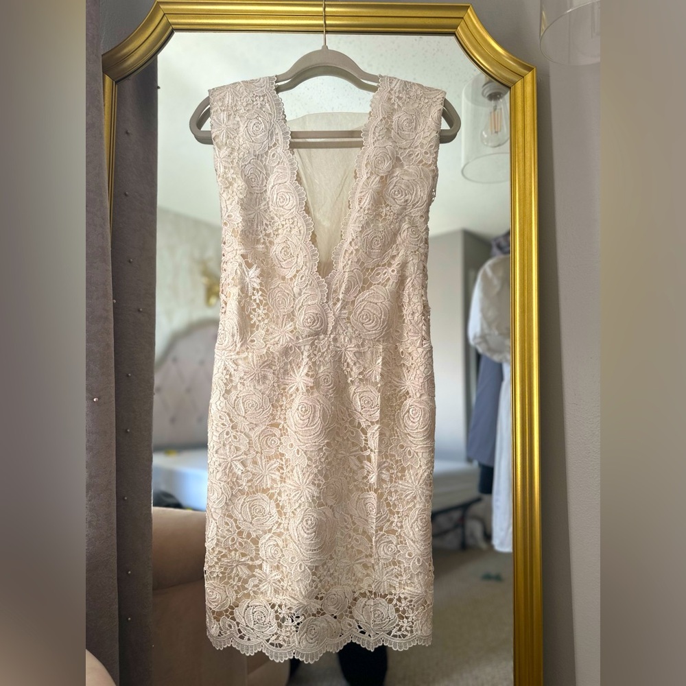 Off white/cream Lace Wedding/Bridal Dress - Altered